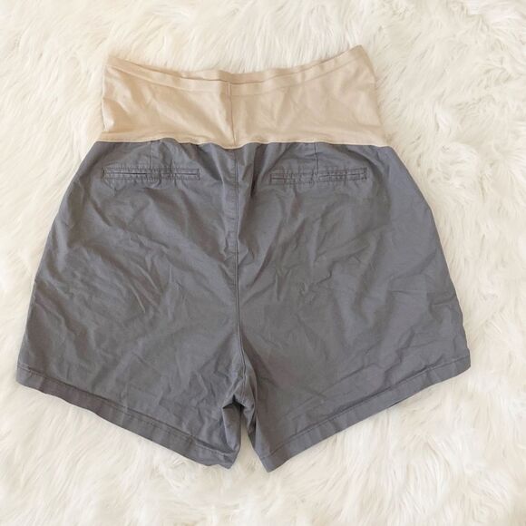 Old Navy Full Panel Maternity Shorts Grey - Picture 2 of 4